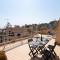 Lovely Sea View Apt with Terrace and Balcony
