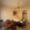 Vintage Charm Apt in Aurelio-5