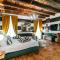 Aurum - Como Luxury Suites-16