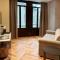 Caruso Place Luxury Rooms & Suites-13