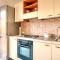 Prima Spiaggia Apartments-46