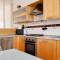 JOIVY Bright 1BR flat near Mudec Museum-13
