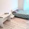 Dream Apartments Stanza 2 in appartamento condiviso con bagno privato in camera-11