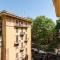 Vatican Comfortable Sunny Apartment-20