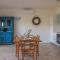 Elegant Residence Ea Bianca 2 Bedroom sleeps 6 plus extra bed available-4