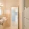 Elegant Residence Ea Bianca 2 Bedroom sleeps 6 plus extra bed available-18
