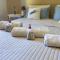 La Marina Apartment with Pool-7