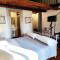Luxury and Relax Villa, 5 Suites & Pool-1
