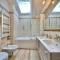 Golden Luxe - Penthouse immersed in the park private parking-18