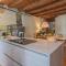 Pantero Apartment by Rent All Como-18