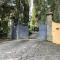Apartment with pool and park near Florence