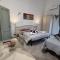 Bed and Breakfast Station-79