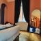 9 Guests 2 apartments together 2 and 3 floor with, 4 bedrooms, 4 baths in Milano downtown with AC, WiFi and Subway M1 M2 Airport Connected-14