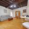 Colosseum Apartment Renovated Via Frangipane-4