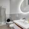 NEW ROMAN Apartment - Rome Dream Home-14
