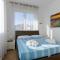 Seaside Apartment with swimming pool and parking-13