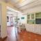 Chic Villa Antonina T6 2 BedroomApartment sleeps 6-24