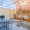 Romantic Getaway in Turin Cozy Apt with Terrace-6