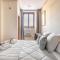 Piazza Brà - refined 130 sqm with 2 suites-12