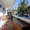 Splendido appartamento a due passi dal centro con terrazza e garage-0