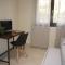 Modern Two-Bedroom Flat, 10 Mins Walk To The Beach-18