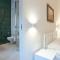 EasyTopStay - Crescenzio Elegant Apartment-8