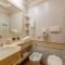 Modern apartment in Guidonia with garden-9