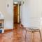 Bright Apt near La Pelosa beach, WiFi & parking!-10