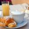 L' Angolo dei poeti - Bed and Breakfast-1