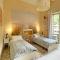 Three Rooms-28
