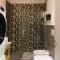 APE rooms - 10 min to BGY Airport-13
