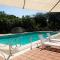 Isola Charm B&B - A Historic Villa near Punta Del Pero Beach-24