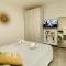 La Collina di Montegrappa - Suites with Heated Private Pool - Suites with Shared Pool-84