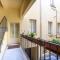 GuestHost - Elegant & Bright Flat in Parma Center-14