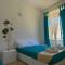 NIMPHAEA BLUE APARTMENT - Elegant Central Flat, Walk to Beach & Train Station-16