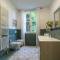 Guest Host - Stylish and bright apartment with private garden-24