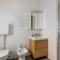 GuestHost - Bright Apartment near Mestre Station-10