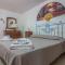 GuestHost - Cozy Flat with Garden & Parking-0