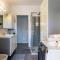 Spacious Apartment in Lissone-10