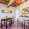 Farmhouse in Lucca with Scenic Views-48