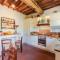 Farmhouse in Lucca with Scenic Views-45