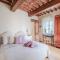 Villa near Lucca with Tuscan Charm-51