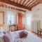 Villa near Lucca with Tuscan Charm-48