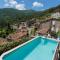 Cottage in Tuscany with Pool and Scenic Views-0
