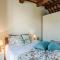 Lucca Apartment with 2 Bedrooms-13