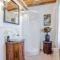 Villa in Tuscany with Private Pool & Hill Views-27