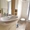 Al Ludomar, Cozy Flat and Free Park-22