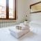 INGEGNOLI1 Bright top floor apartment by Hospity-39