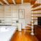 INGEGNOLI1 Bright top floor apartment by Hospity-49