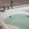 Rome Centre - Spacious Apartment - Jacuzzi - AC - WiFi-37